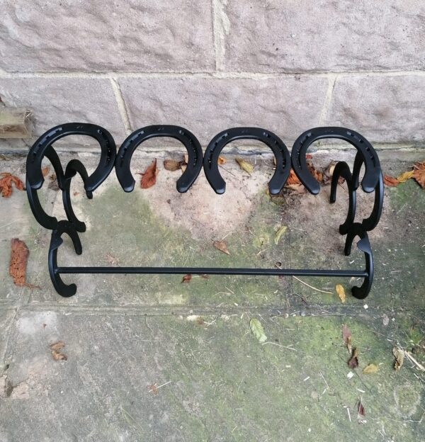 horse shoe boot holder