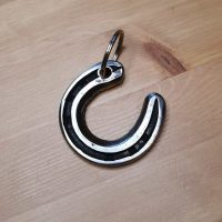 mini horse shoe keyring